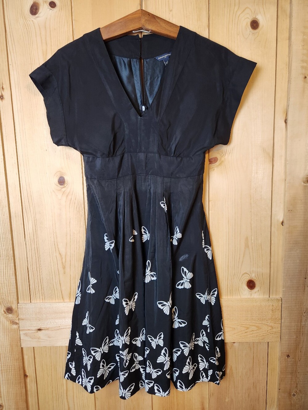 Banana Republic Black White Butterfly Print Keyhole Back Knee Length Dress